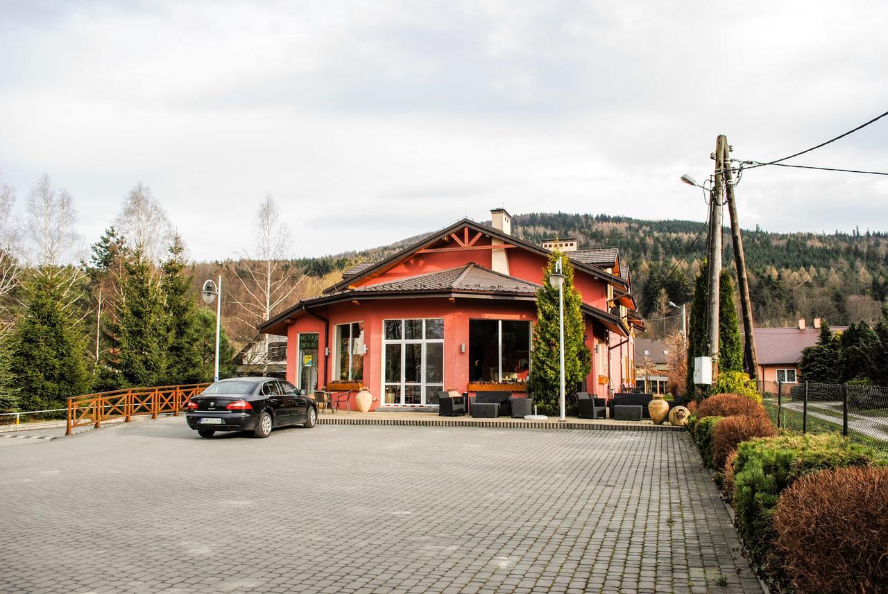 Hotel Krak Myślenice Esterno foto