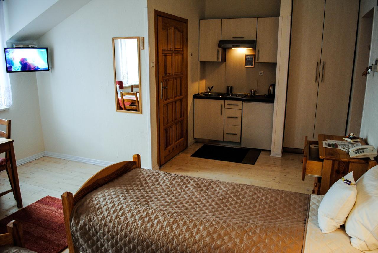 Hotel Krak Myślenice Esterno foto