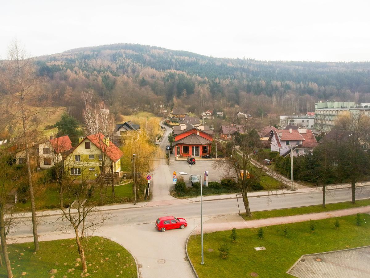 Hotel Krak Myślenice Esterno foto