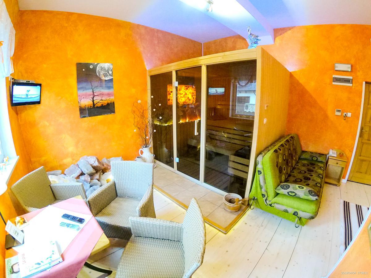 Hotel Krak Myślenice Esterno foto