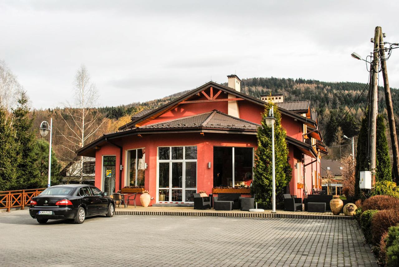 Hotel Krak Myślenice Esterno foto