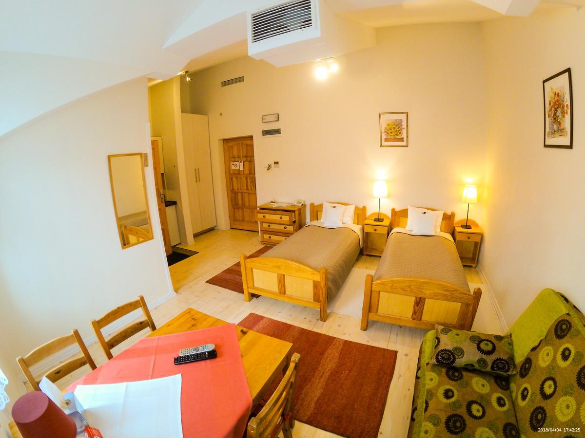 Hotel Krak Myślenice Esterno foto