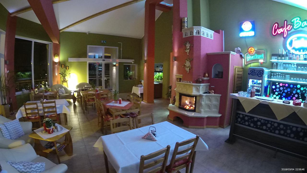 Hotel Krak Myślenice Esterno foto