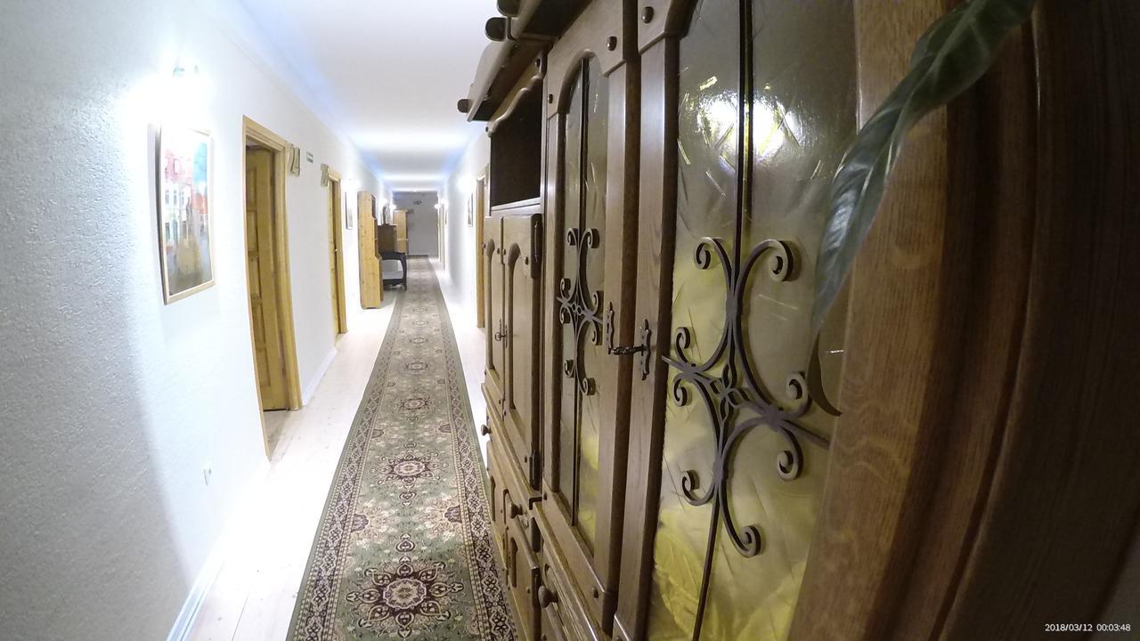 Hotel Krak Myślenice Esterno foto