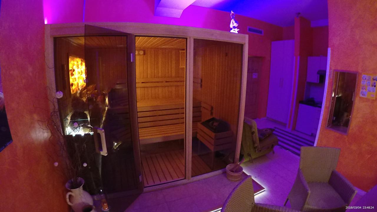 Hotel Krak Myślenice Esterno foto